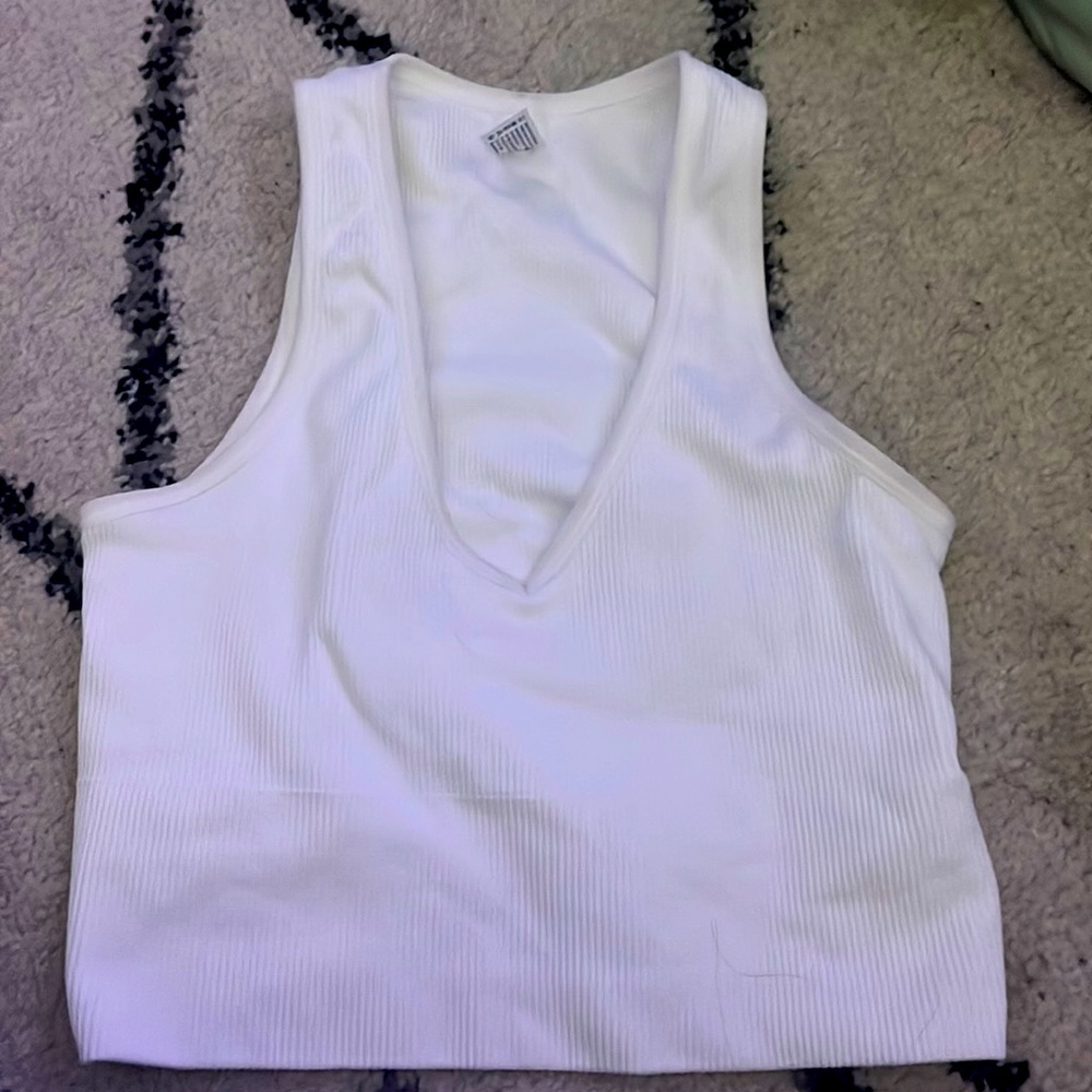 Athletic top